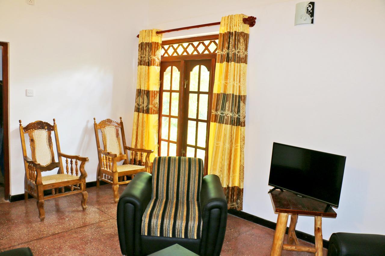 Lavish Eco Jungle Otel Tissamaharama Dış mekan fotoğraf
