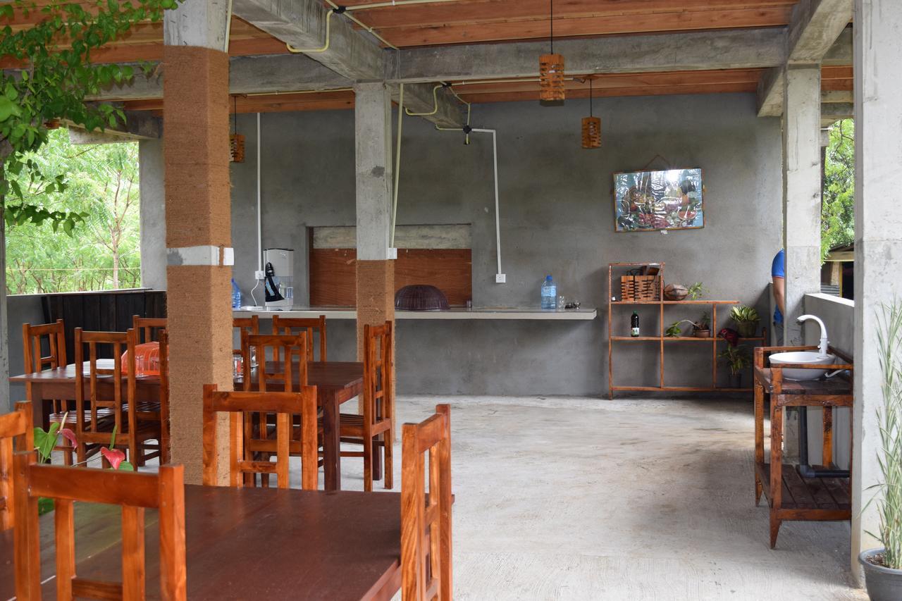 Lavish Eco Jungle Otel Tissamaharama Dış mekan fotoğraf